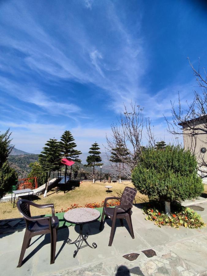 Mist n Meadows Resort Rājgarh Zewnętrze zdjęcie
