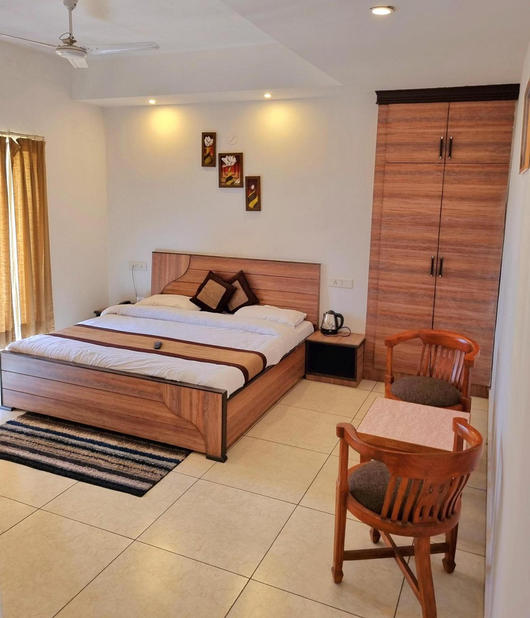 Mist n Meadows Resort Rājgarh Zewnętrze zdjęcie